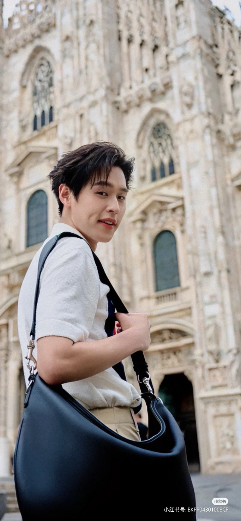 Gucci 구찌 Rosso Ancora 레더 미디엄 크로스바디백 7