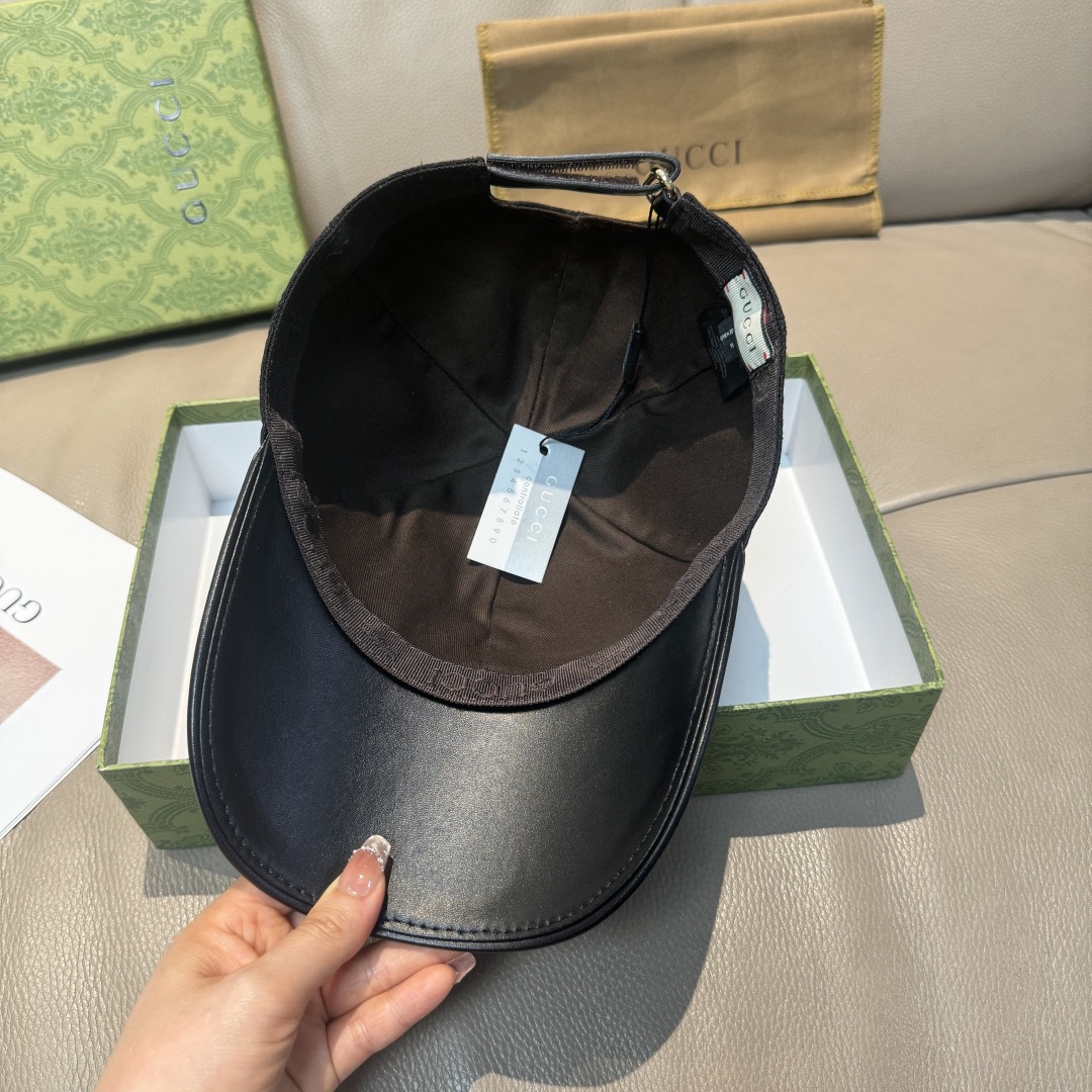 Gucci 구찌 GG 로고 가죽 배색 볼캡 8