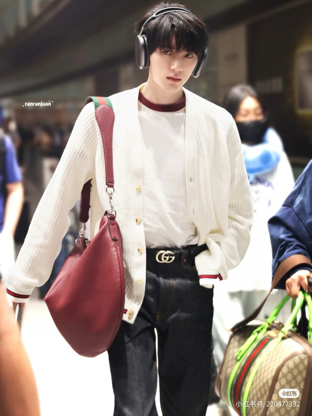 Gucci 구찌 Body 더블 락 미디엄 숄더백 7