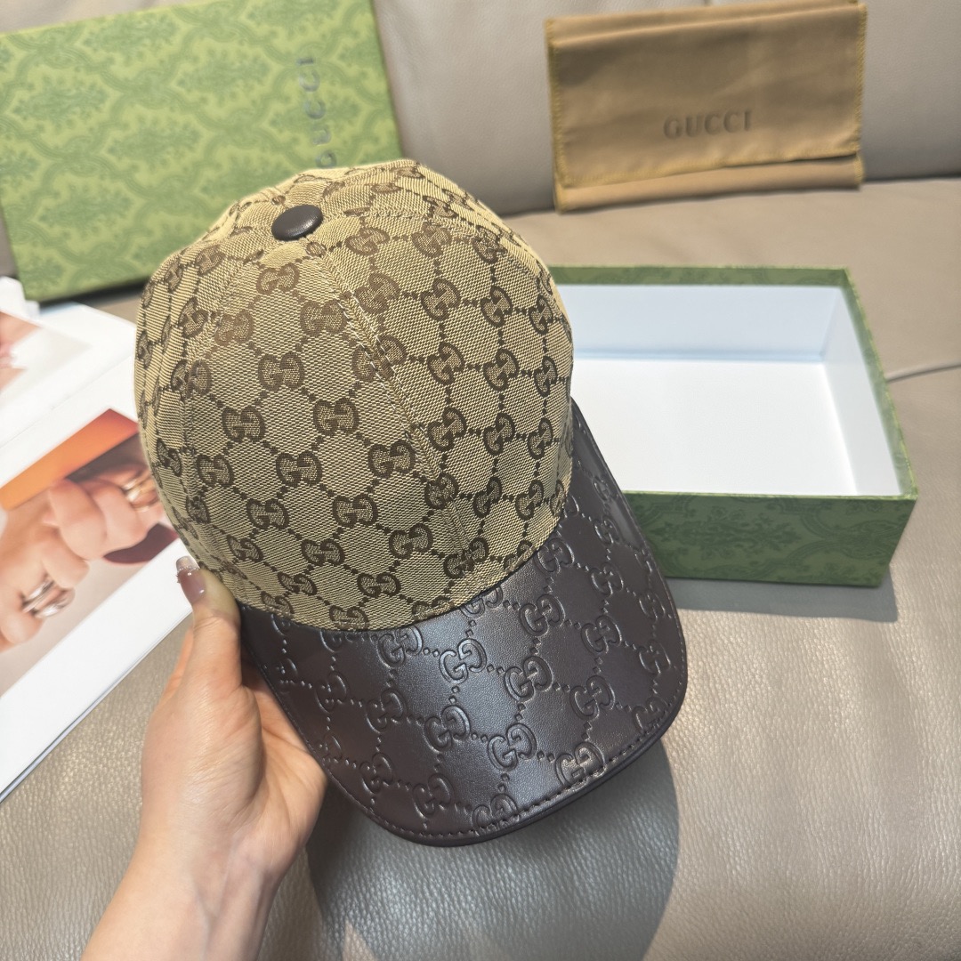 Gucci 구찌 GG 로고 가죽 배색 볼캡 4