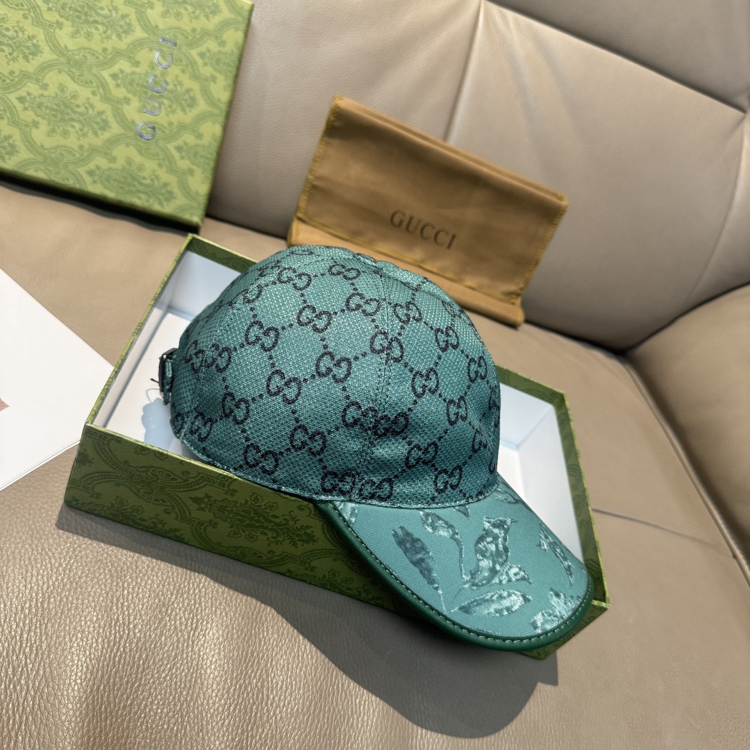 Gucci 구찌 그린 GG 모노그램 버드 프린트 볼캡 2