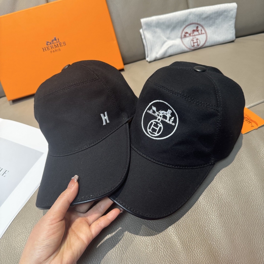 Hermès 에르메스 클래식 H 로고 볼캡 9