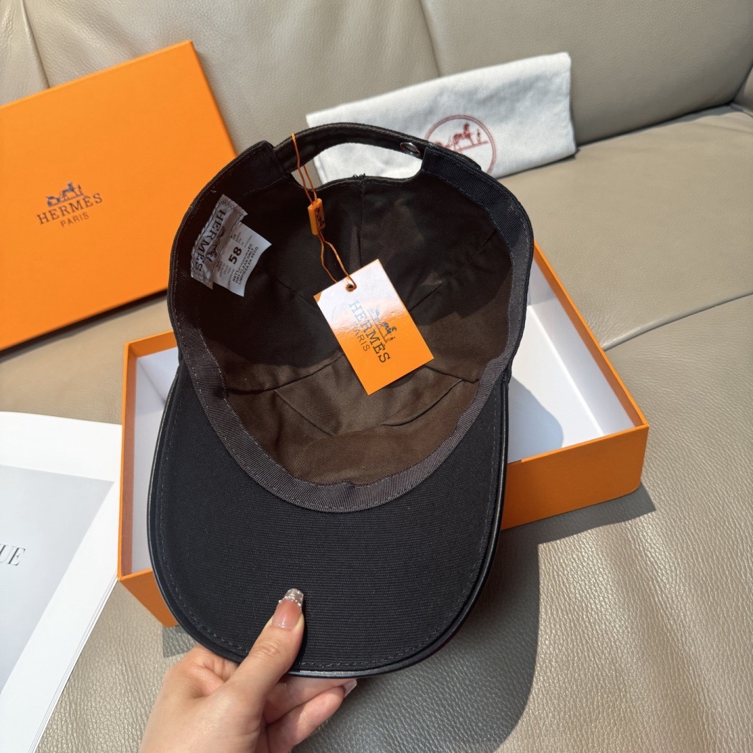 Hermès 에르메스 클래식 H 로고 볼캡 6