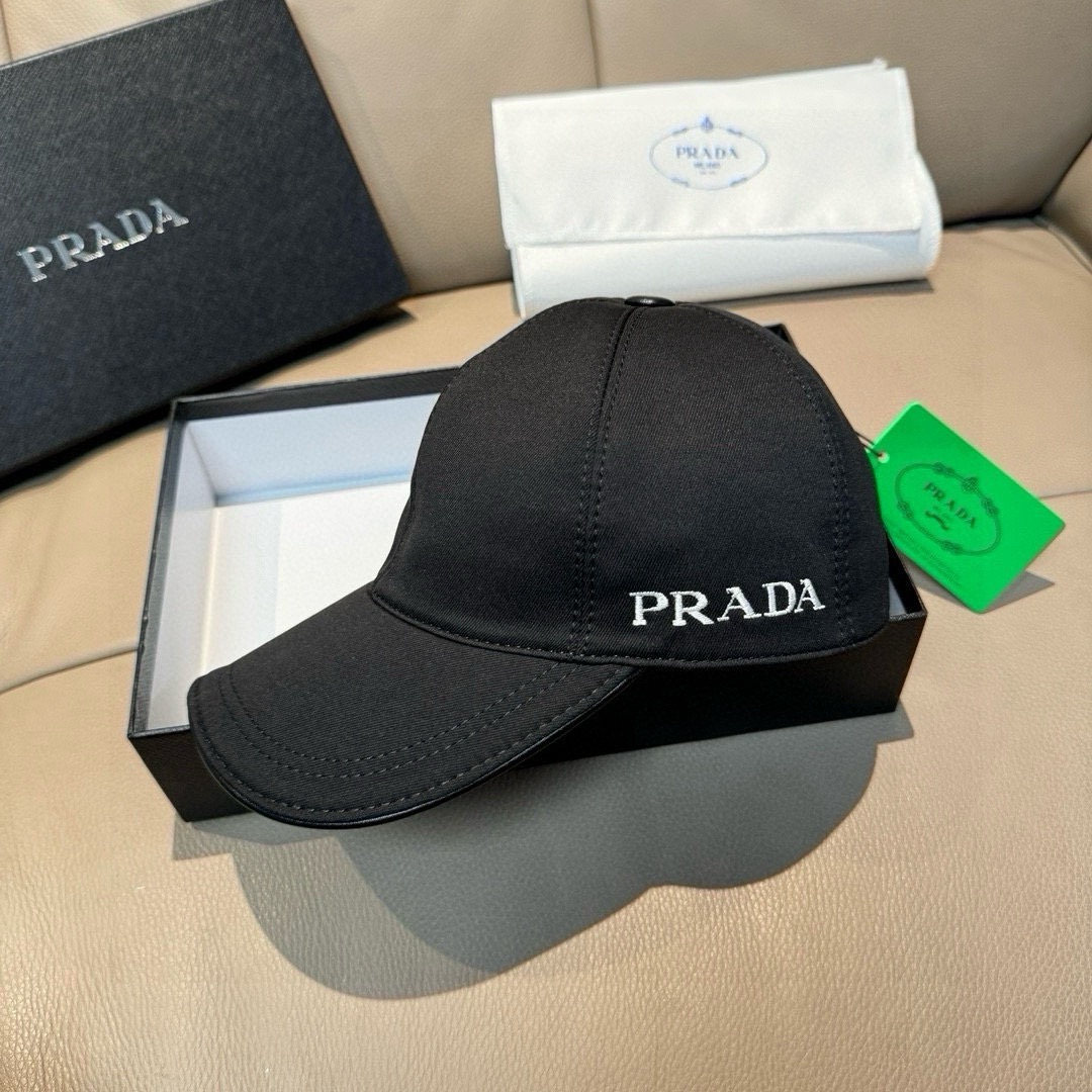 Prada 프라다 로고 자수 베이스볼 캡 2
