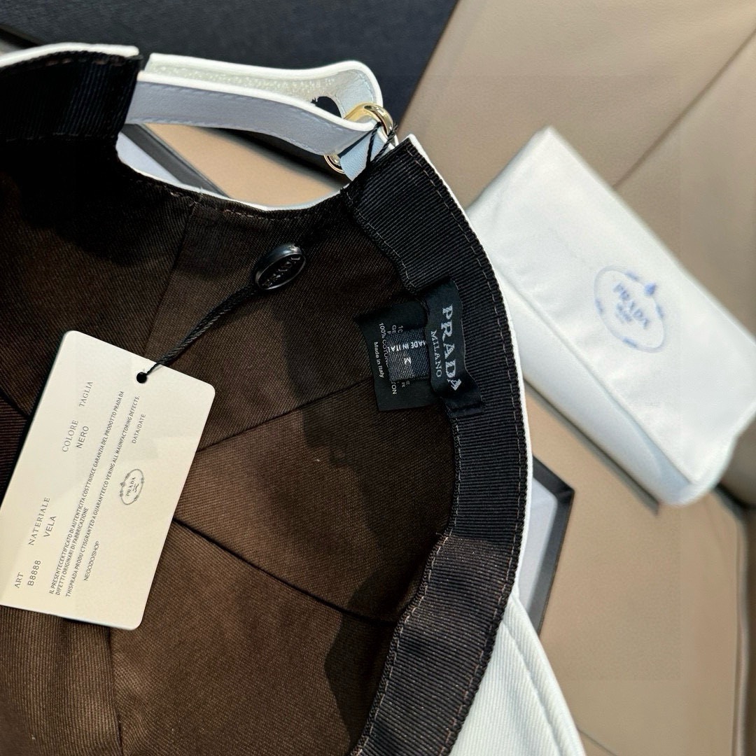 Prada 프라다 로고 자수 베이스볼 캡 7