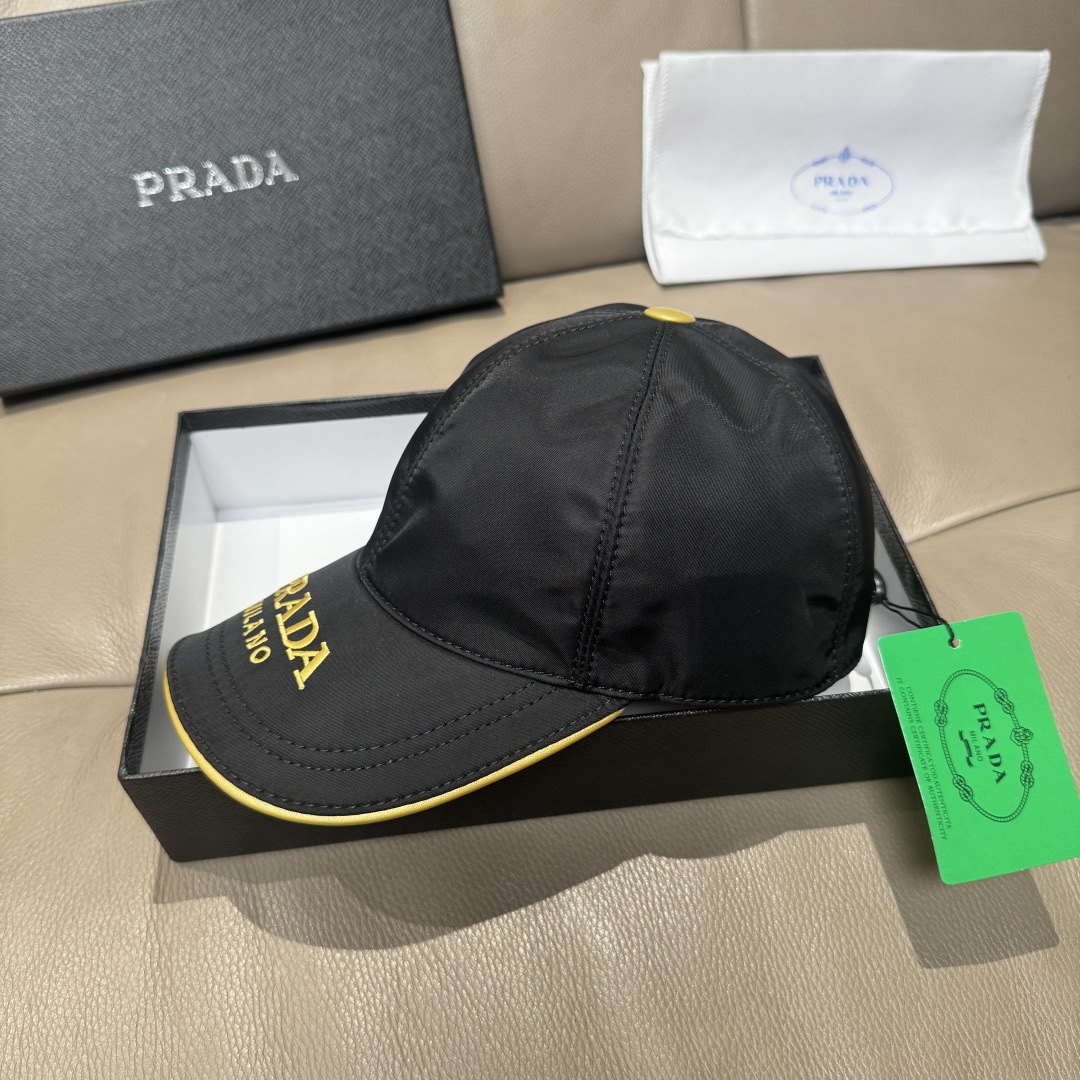 Prada 프라다 로고 자수 베이스볼 캡 2