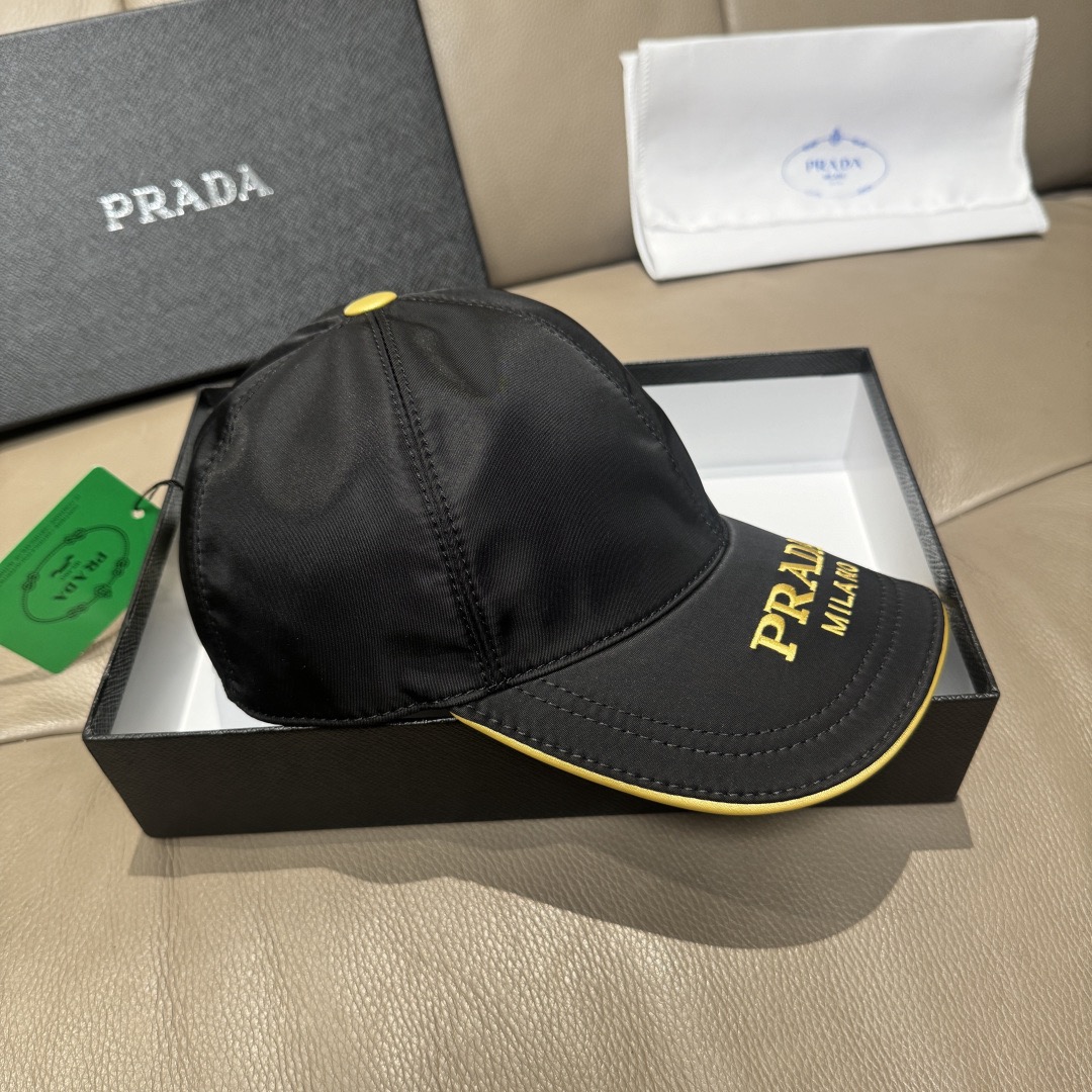 Prada 프라다 로고 자수 베이스볼 캡 3