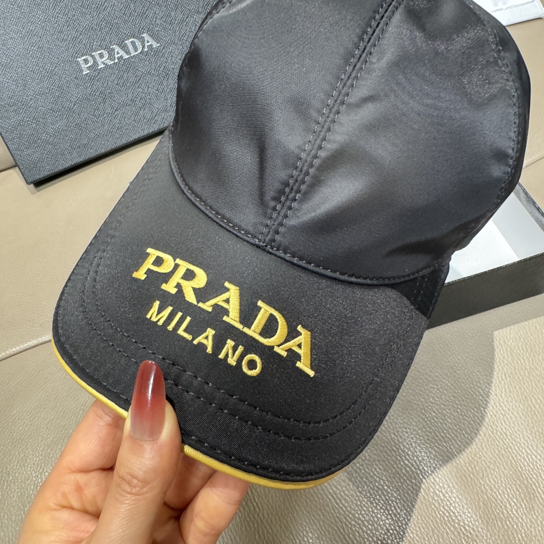 Prada 프라다 로고 자수 베이스볼 캡 6