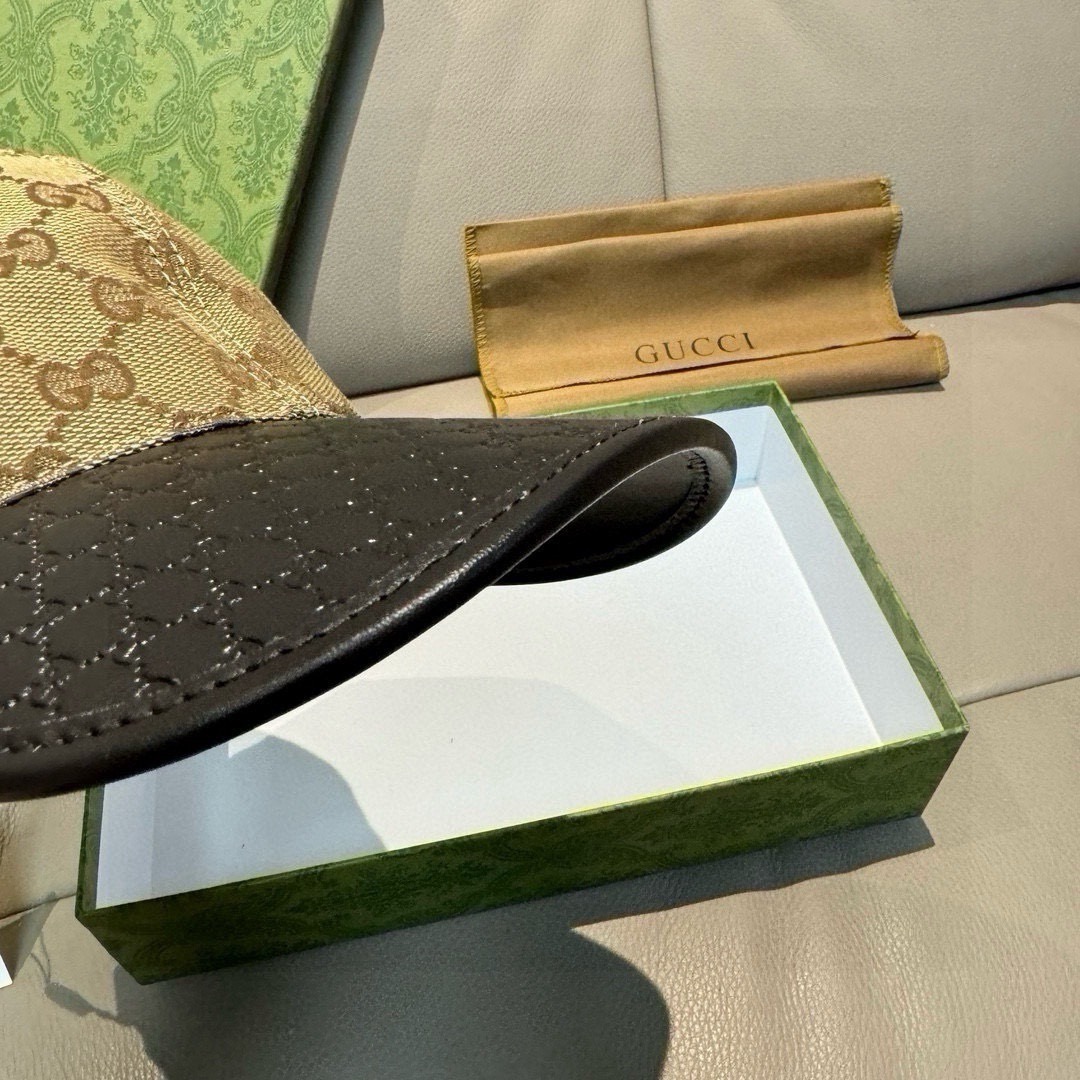 Gucci 구찌 GG 로고 가죽 배색 볼캡 5