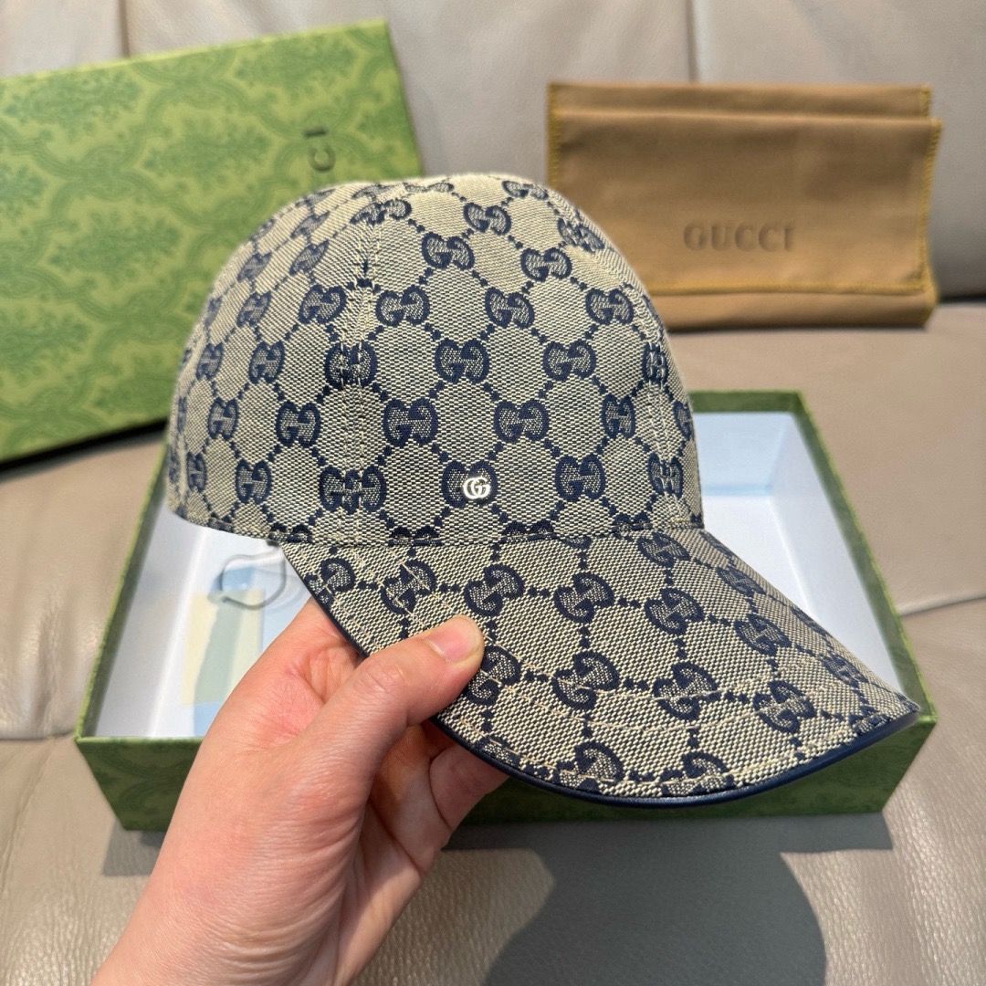 Gucci 구찌 GG 패턴 캔버스 볼캡 4