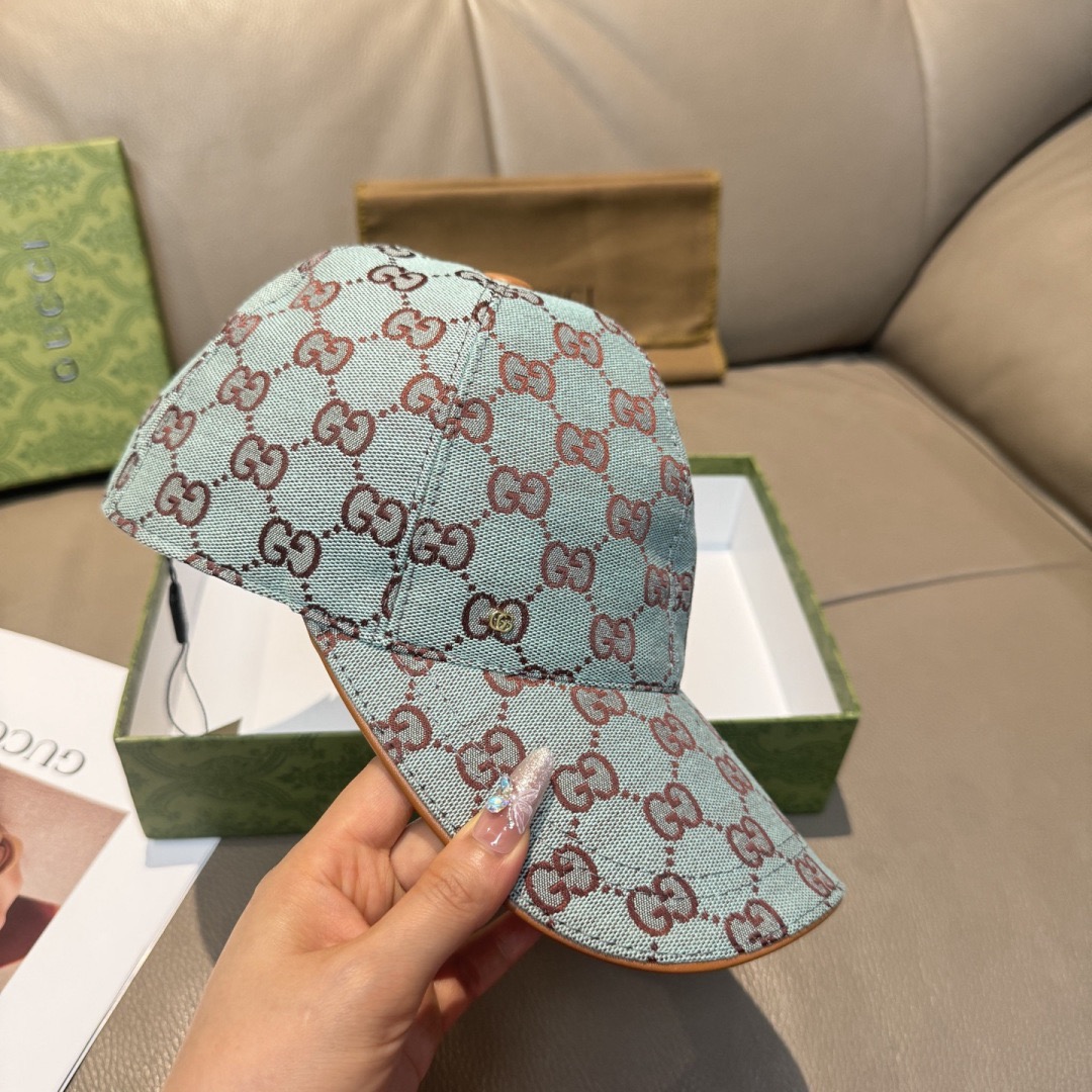 Gucci 구찌 GG 로고 라이트 블루 볼캡 3