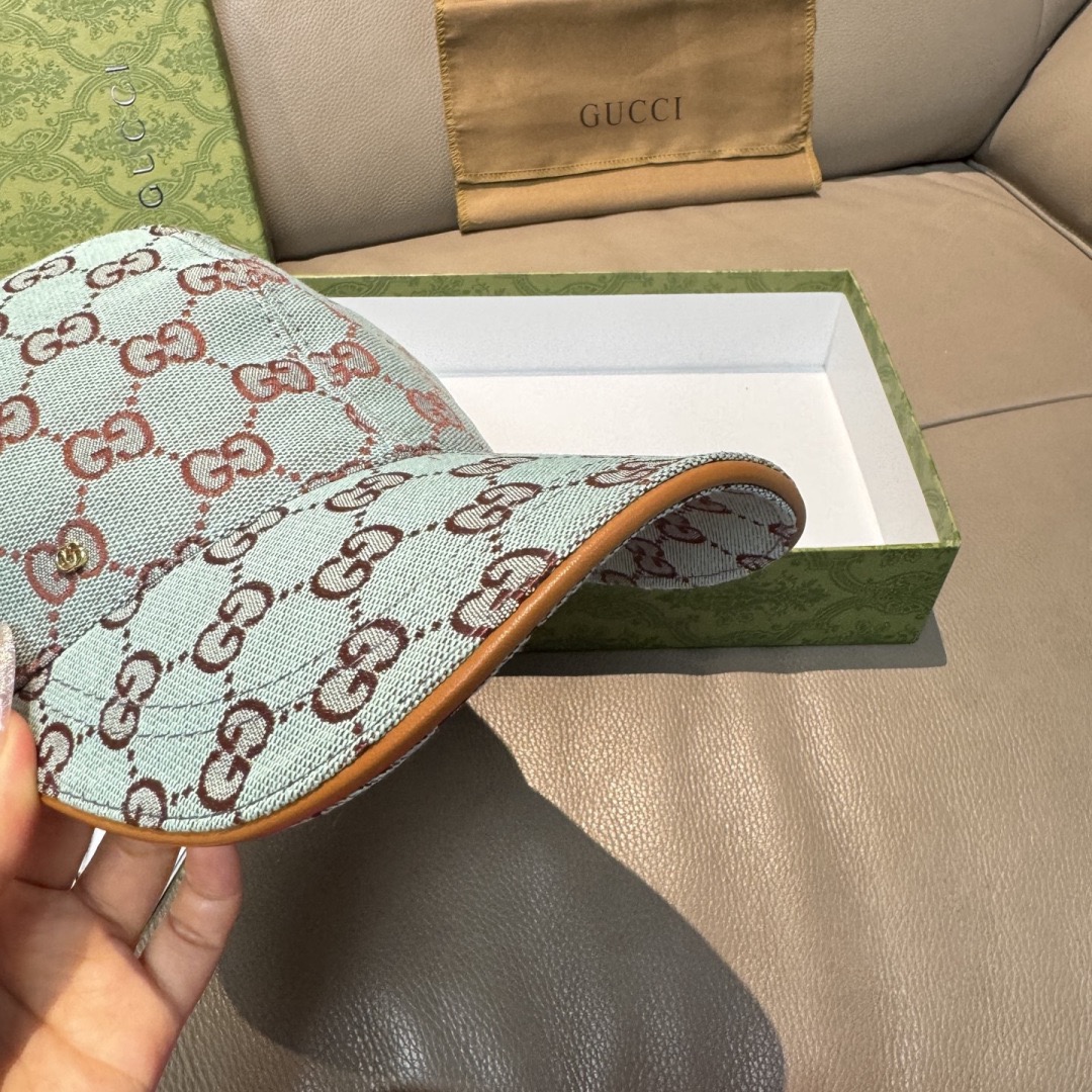 Gucci 구찌 GG 로고 라이트 블루 볼캡 6