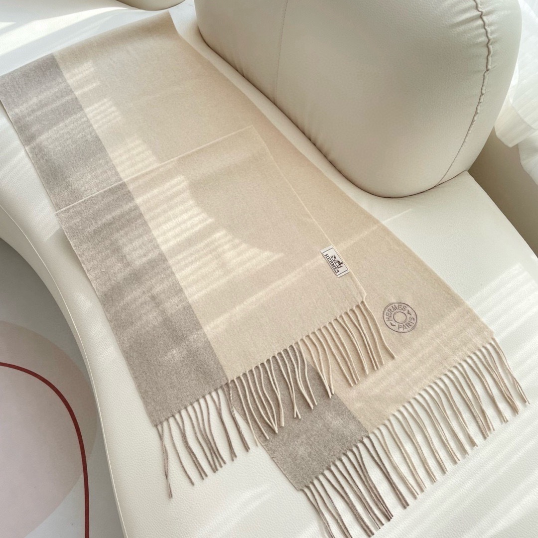 Hermes 에르메스 2025 남녀공용 로고 울 머플러 5