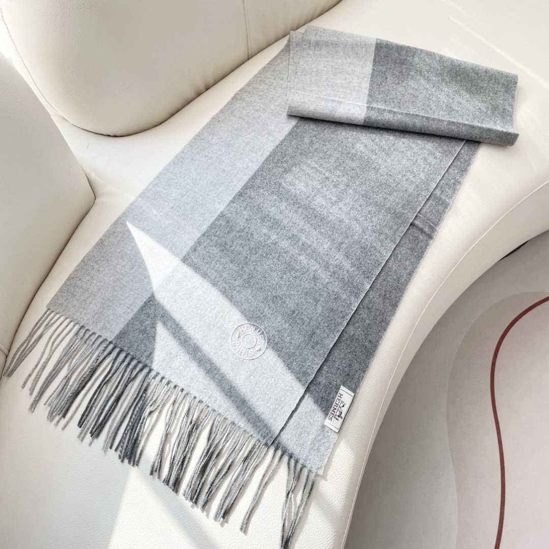 Hermes 에르메스 2025 남녀공용 로고 울 머플러 4