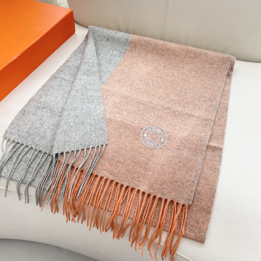 Hermes 에르메스 2025 남녀공용 로고 울 머플러 3