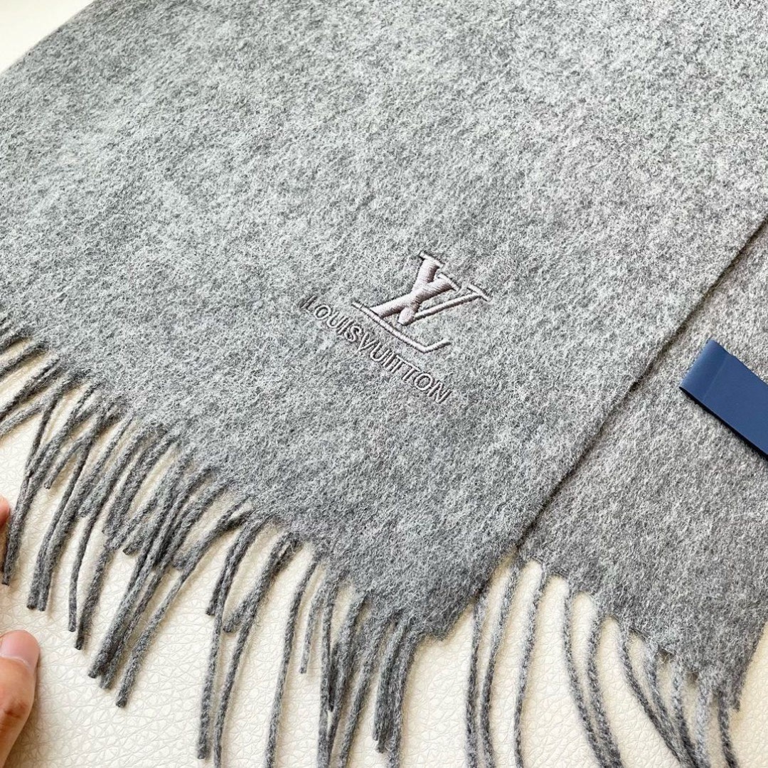 Louis Vuitton 루이비통 그레이 로고 프린지 머플러 9