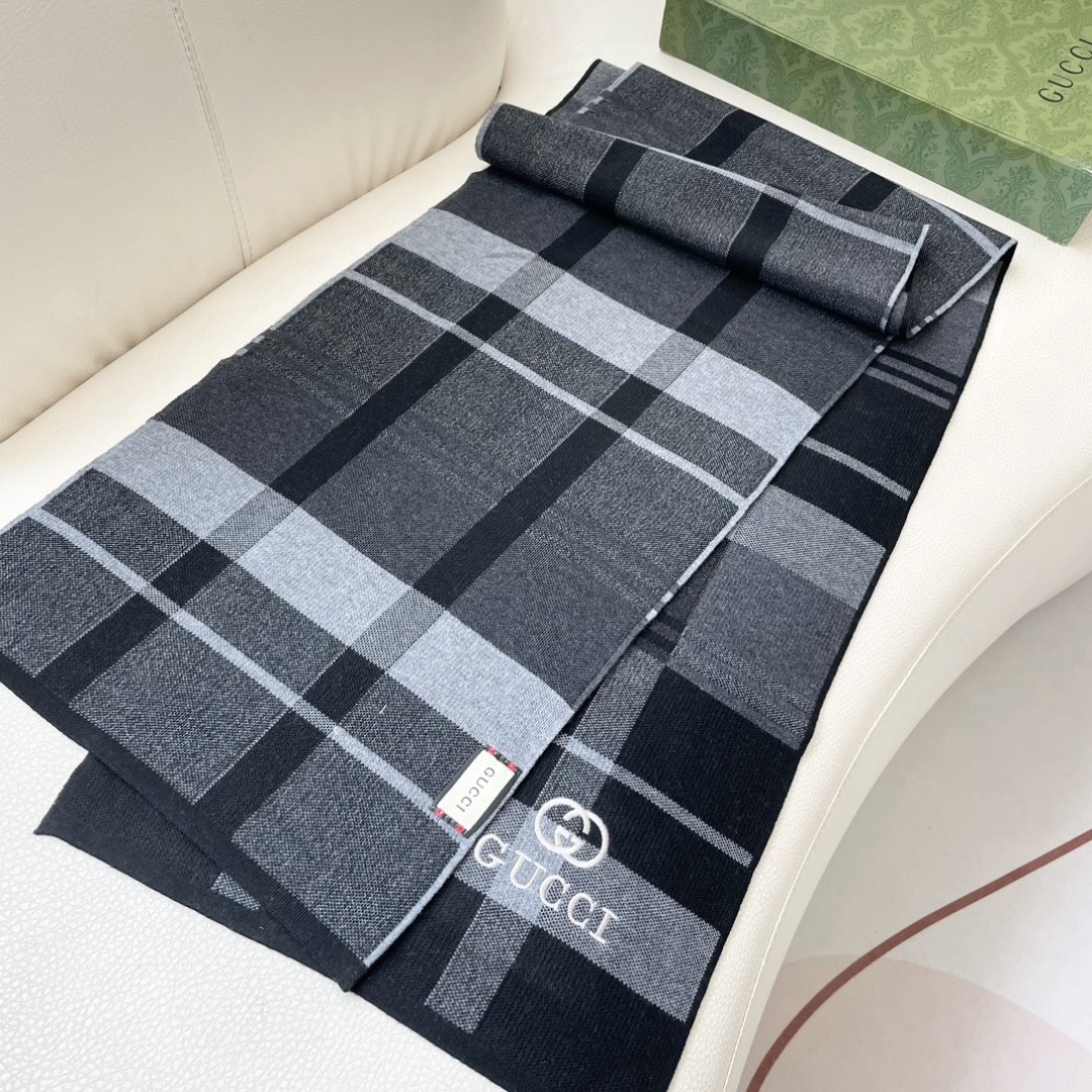 GUCCI 구찌 체크 울 머플러 6