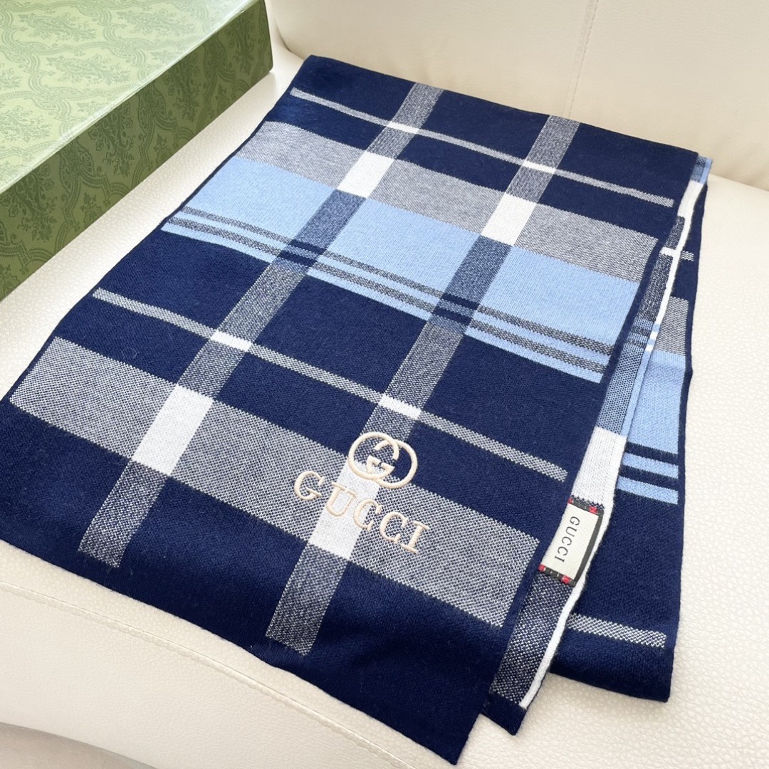GUCCI 구찌 체크 울 머플러 4