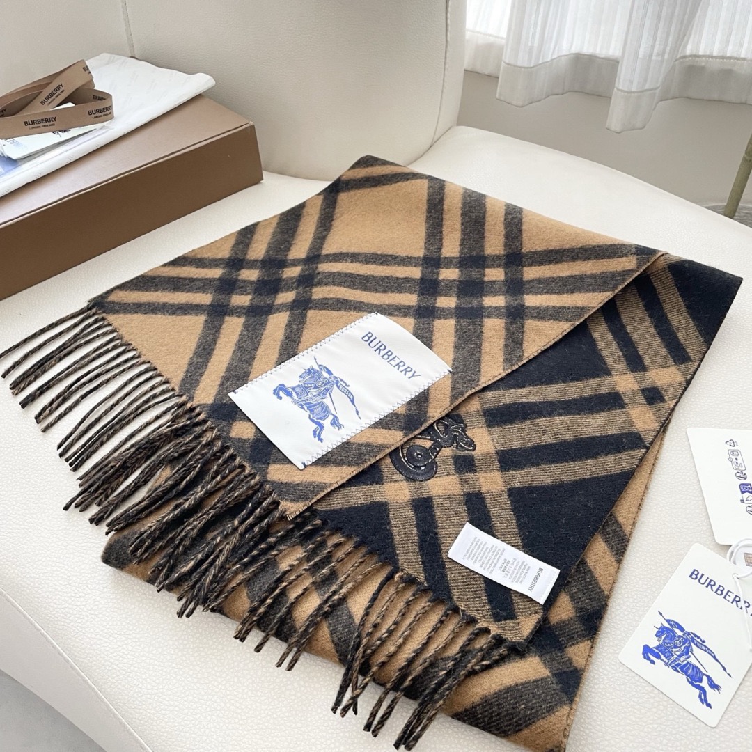 Burberry 버버리 체크 스네이크 로고 울 머플러 3