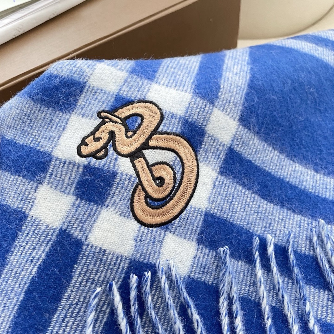 Burberry 버버리 체크 스네이크 로고 울 머플러 9