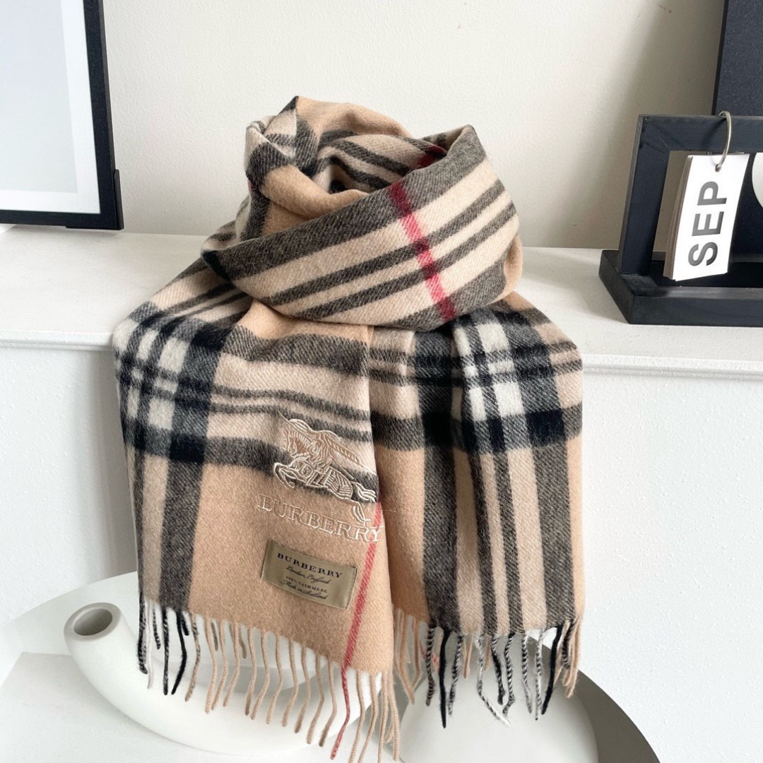 Burberry 버버리 클래식 체크 캐시미어 머플러 9