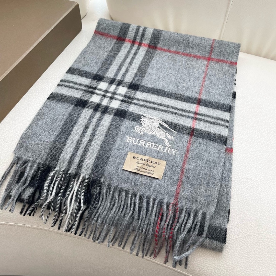 Burberry 버버리 클래식 체크 캐시미어 머플러 4