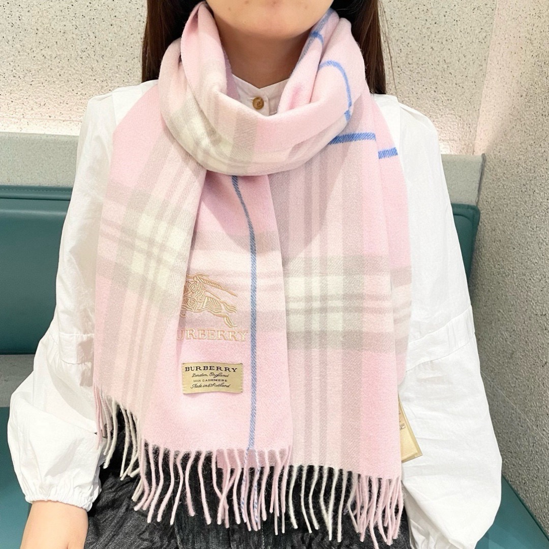 Burberry 버버리 클래식 체크 캐시미어 머플러 1