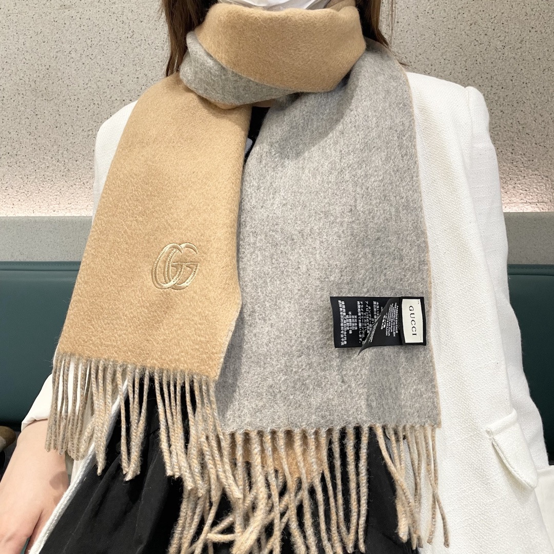 Gucci 구찌 GG 로고 양면 울 머플러 1