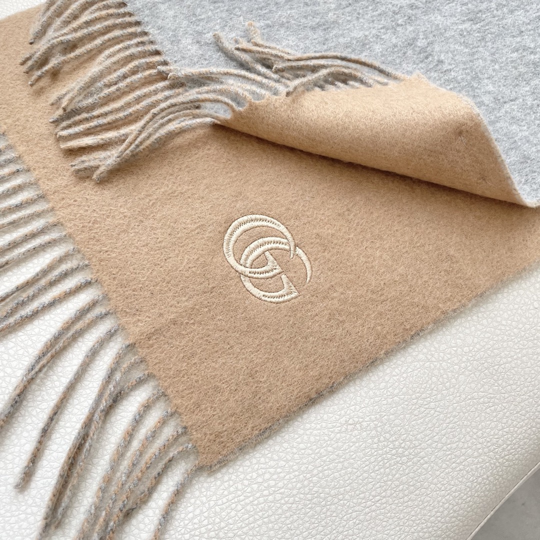 Gucci 구찌 GG 로고 양면 울 머플러 8