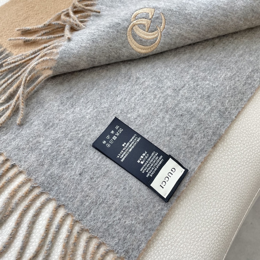 Gucci 구찌 GG 로고 양면 울 머플러 9