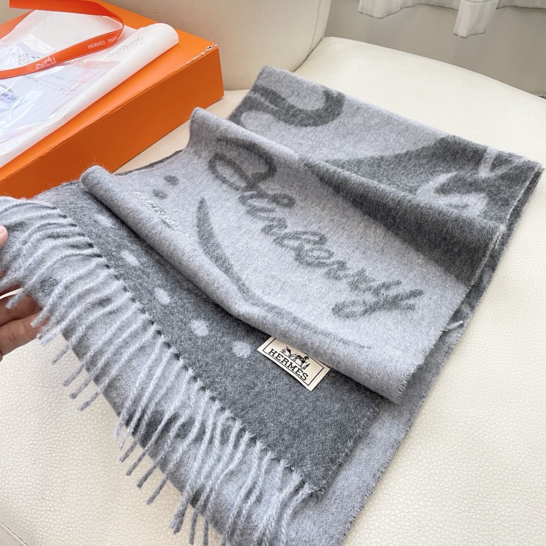 HERMES 에르메스 남녀 공용 양모 머플러 [품절] 7