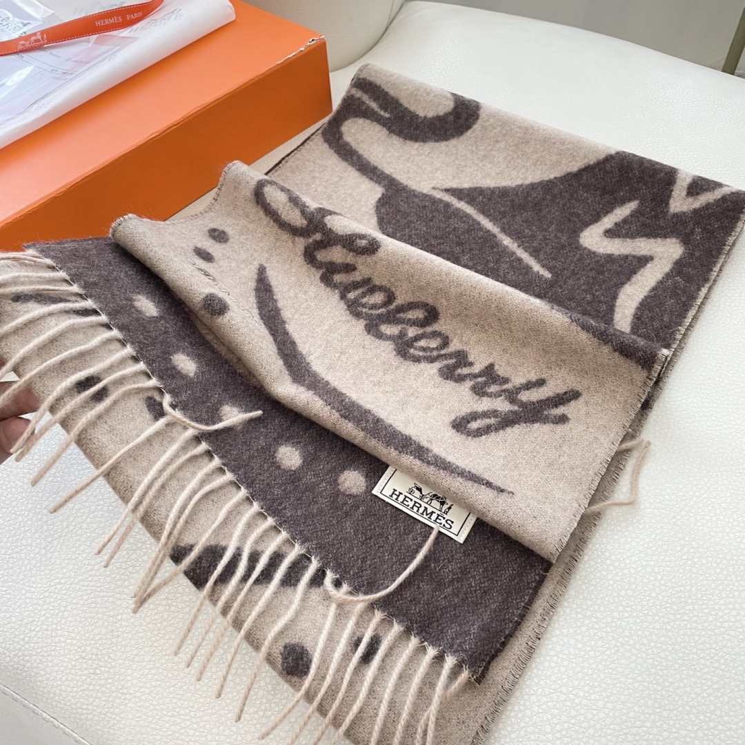 HERMES 에르메스 남녀 공용 양모 머플러 [품절] 4