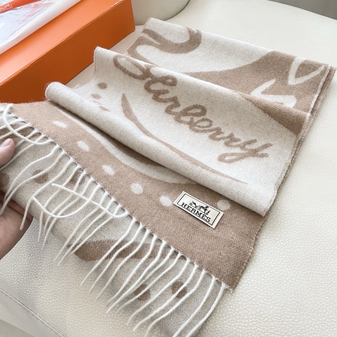 HERMES 에르메스 남녀 공용 양모 머플러 [품절] 4
