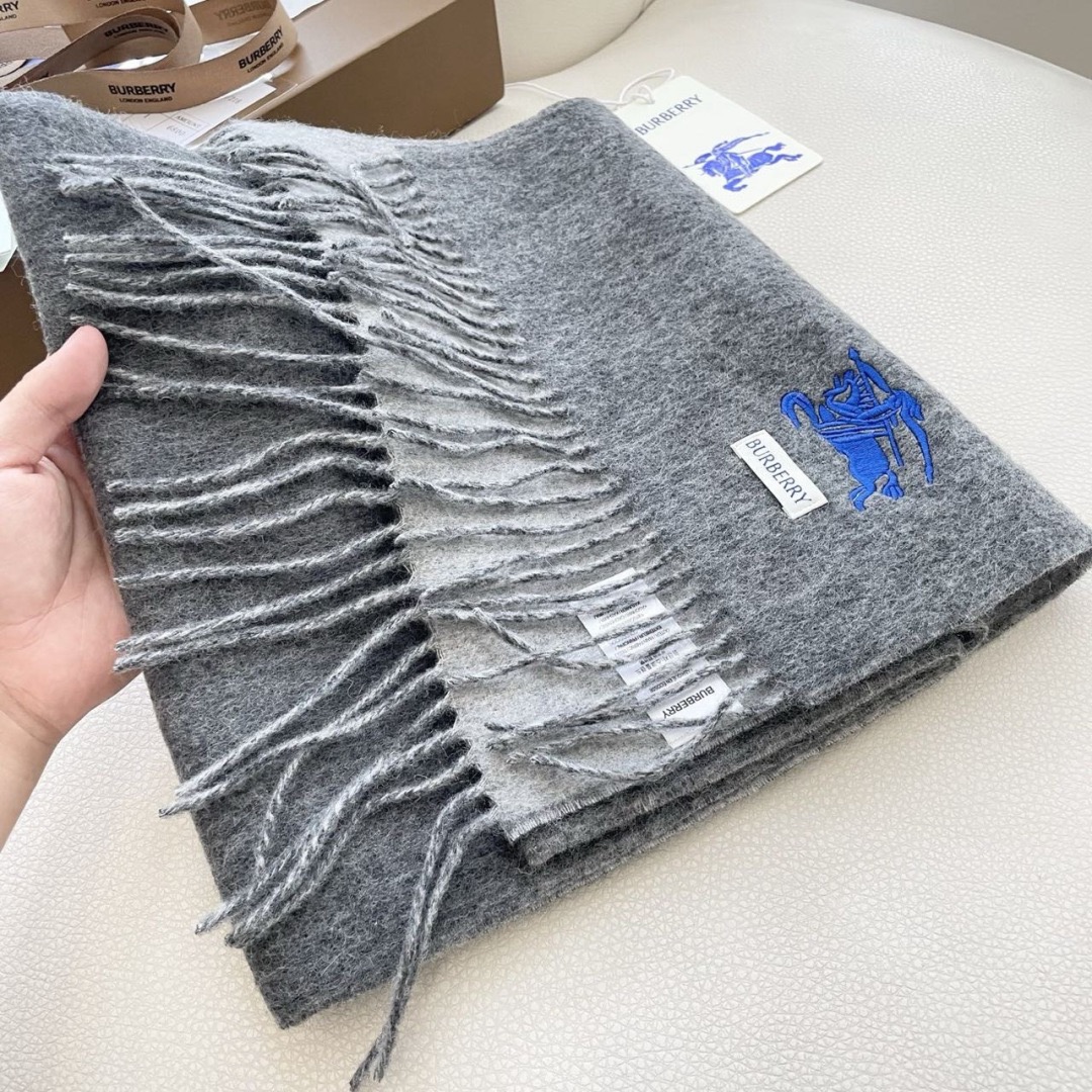 Burberry 버버리 딥 웨이브 클래식 양모 체크 머플러 6
