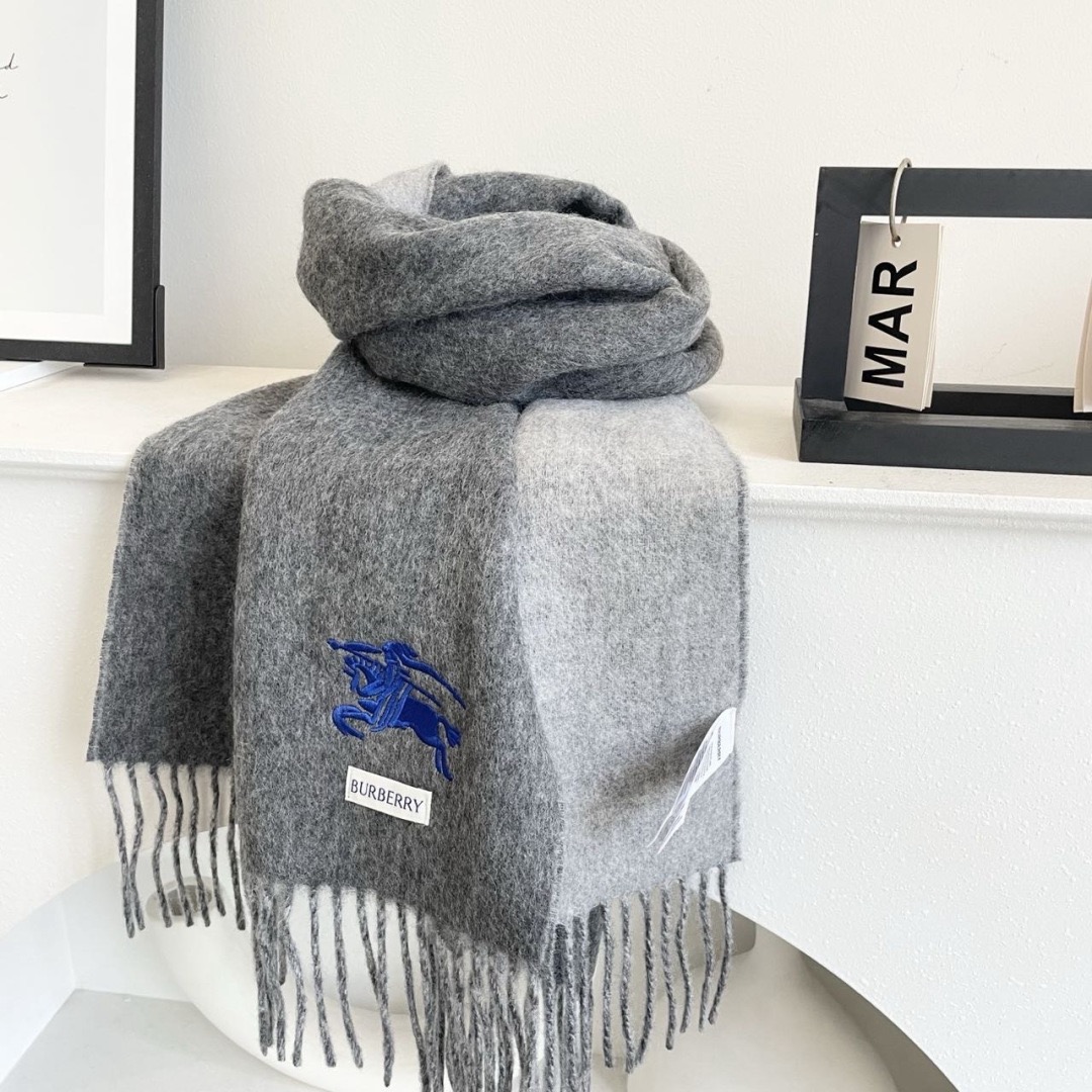 Burberry 버버리 딥 웨이브 클래식 양모 체크 머플러 9