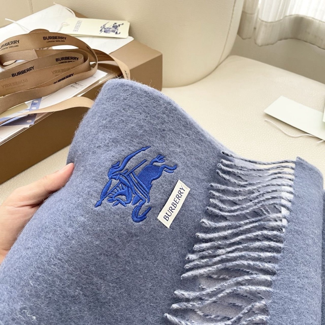 Burberry 버버리 딥 웨이브 클래식 양모 체크 머플러 8