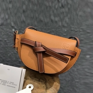 Loewe 로에베 2023 게이트 듀얼백 15cm