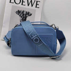 Loewe 로에베 2023 미니 카메라백 18CM