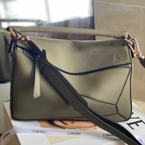 Loewe 로에베 2023 퍼즐백 29cm