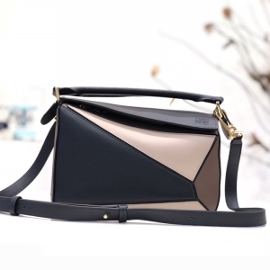 Loewe 로에베 2023 퍼즐백 24CM