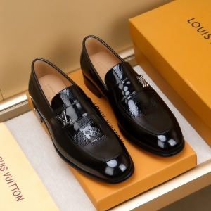 Louis Vuitton 루이비통 2025 MEN'S 로퍼 (2색) (4월)