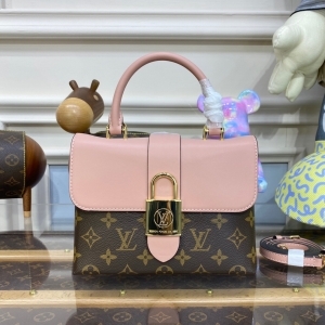 Louis Vuitton 루이비통 2023 록키 BB M44080 20CM