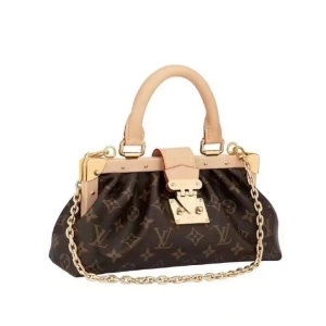 Louis Vuitton 루이비통 2023 모노그램 클러치 M46544 28CM