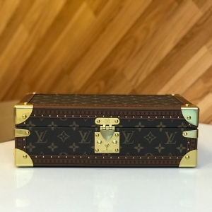 Louis Vuitton 루이비통 2023 시계 보관케이스 34CM