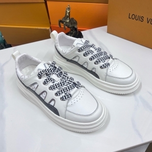 Louis Vuitton 루이비통 2025 MEN'S 스니커즈 (3월)