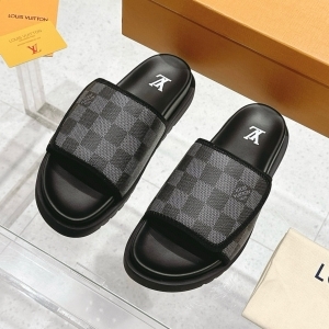 Louis Vuitton 루이비통 2025 MEN'S 슬리퍼 (2색) (5월)