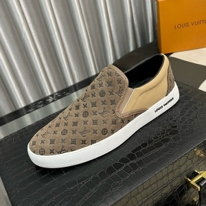 Louis Vuitton 루이비통 2025 MEN'S 슬립온 (4월)