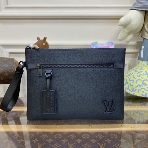 Louis Vuitton 루이비통 2023 아이패드 파우치 M69837 30CM