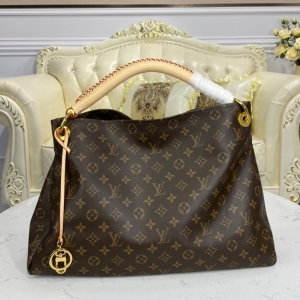 Louis Vuitton 루이비통 2023 앗치 MM M40249 41cm