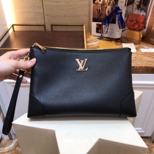 Louis Vuitton 루이비통 2023 MEN'S 클러치백 29cm